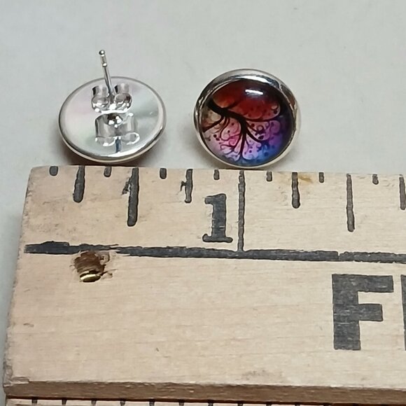 NWOT Fashion Jewelry Silver Tone Tree of Life Stud Earrings #13 - Picture 2 of 10